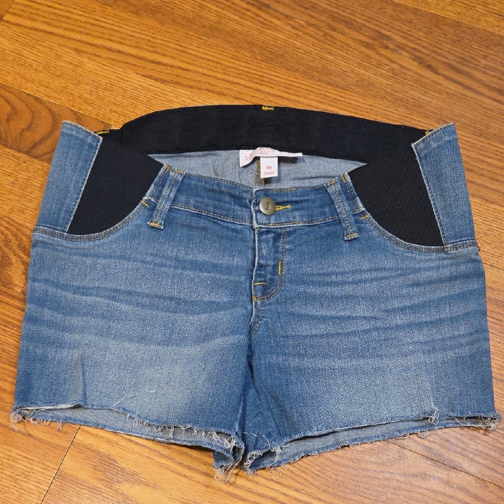 Ingrid & Isabel Denim Maternity Shorts